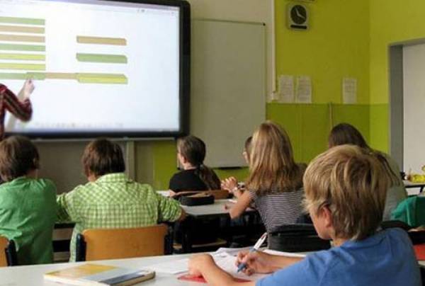 ΠΑΜΕ εκπαιδευτικών Μεσσηνίας κατά περικοπών