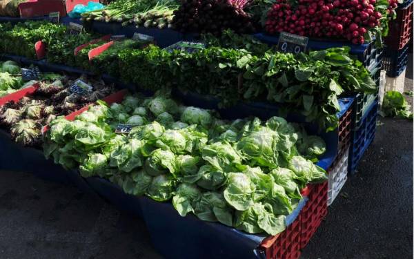 Παράταση για τις άδειες των λαϊκών αγορών