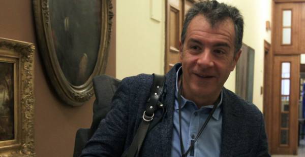 Θεοδωράκης στη FAZ: Εάν ο Τσίπρας αποτύχει, είμαστε έτοιμοι