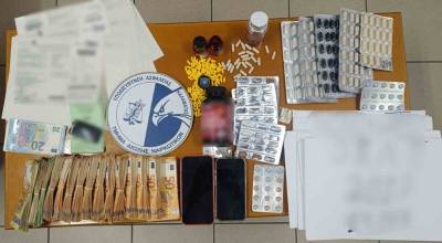 Μεσσηνία: Συλλήψεις στα Φιλιατρά για κοκαΐνη, αναβολικά και "ξέπλυμα"