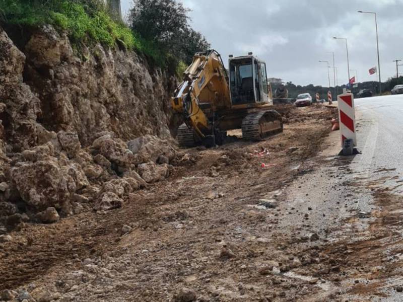 Διαπλάτυνση δρόμου Φιλιατρά - Κυπαρισσία