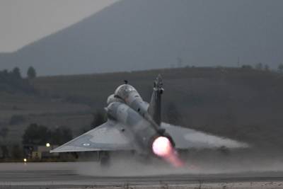 Το Κέντρο Εκπαίδευσης Πιλότων στο Δημοτικό Συμβούλιο Καλαμάτας