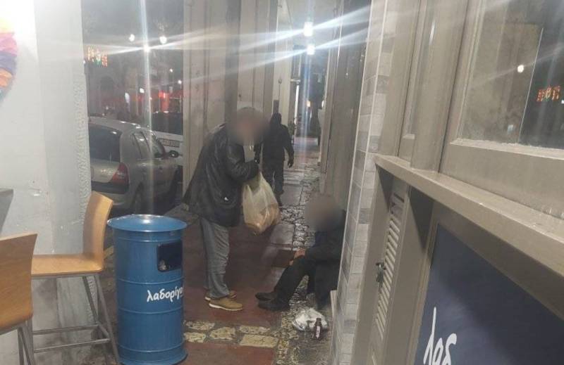 Οσο υπάρχουν άνθρωποι υπάρχει ελπίδα