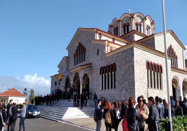 Μια ακόμη πράξη του δράματος στην Κυπαρισσία: Κηδεύτηκε ο 15χρονος Χρήστο Μερτάι