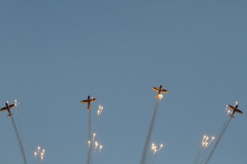 Βίντεο από την πτητική επίδειξη πιλότων της 120 ΠΕΑ στο AIR SHOW 2012 στην Καβάλα