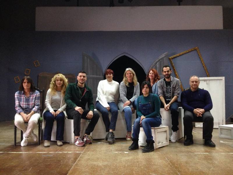 “Αχ, αυτά τα φαντάσματα!” απόψε σε πρεμιέρα από το Τριφυλιακό Ερασιτεχνικό Θέατρο