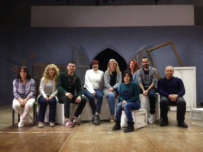 “Αχ, αυτά τα φαντάσματα!” απόψε σε πρεμιέρα από το Τριφυλιακό Ερασιτεχνικό Θέατρο