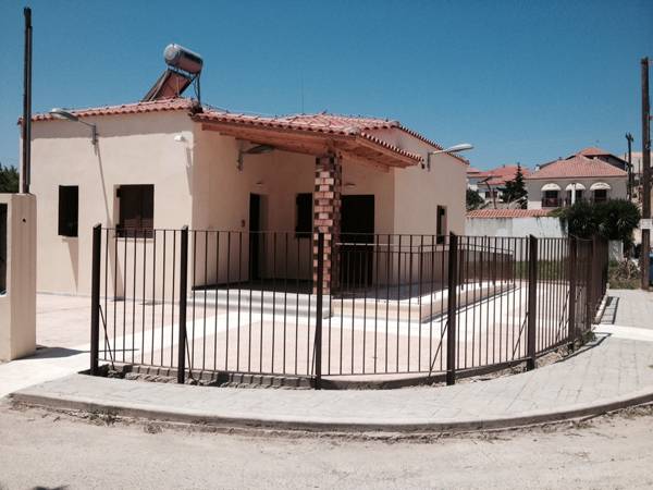 Παραδίδονται τα Ιατρεία Πεταλιδίου και Μεθώνης