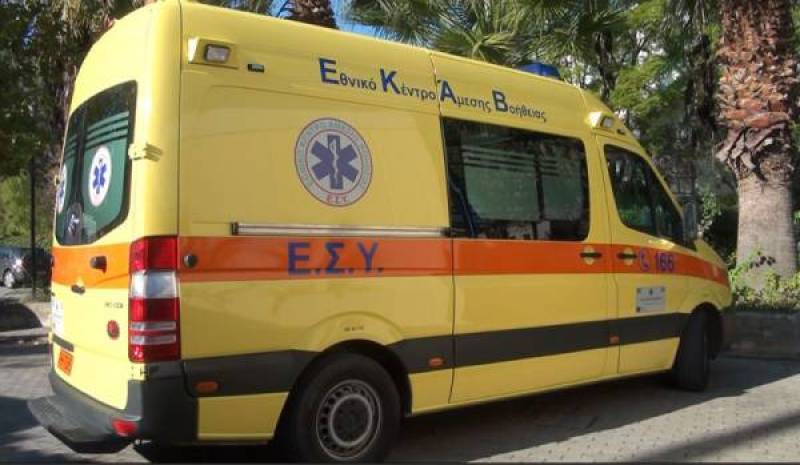 Τροχαίο με έναν νεκρό και έναν τραυματία τα ξημερώματα στην Ποσειδώνος