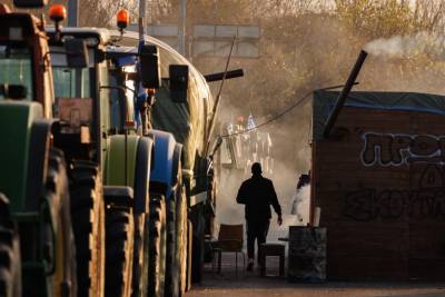 Κλιμάκωση αποφάσισαν οι αγρότες: Πλήρης αποκλεισμός των κεντρικών οδικών αρτηριών μετά τα Θεοφάνεια (Βίντεο)