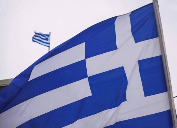Ρομά σημαιοφόρος και στο 1ο Δημοτικό Φιλιατρών