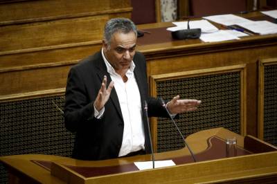 Σκουρλέτης: &quot;Μετά από δεκαετίες δημιουργούνται οι προϋποθέσεις για να λυθεί το ονοματολογικό&quot;