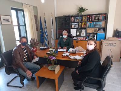 Συνάντηση στην Καρδαμύλη για ενίσχυση τουρισμού