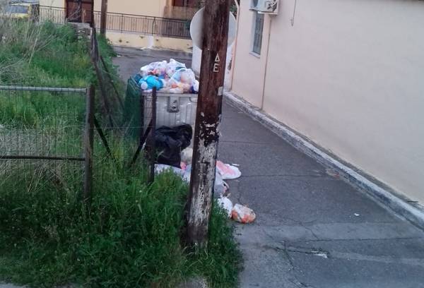 Οι κάδοι στη Ράχη