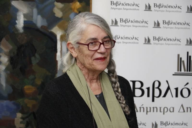 Η Ιωάννα Καρυστιάνη στην “Ε”: «Το ταπεινό με ανάβει»