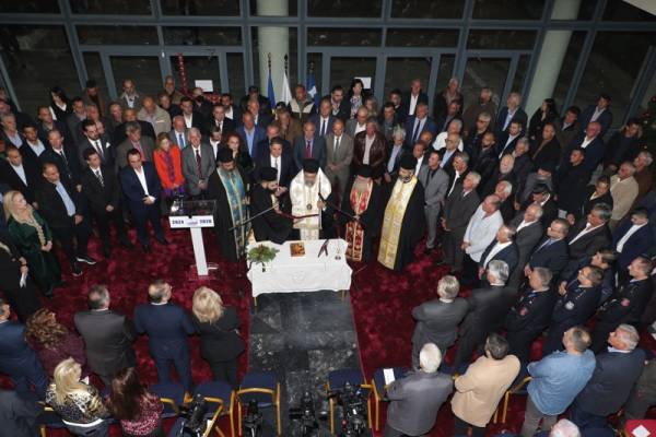 Ορκωμοσία δημάρχου και συμβούλων στο Δήμο Μεσσήνης: Στο επίκεντρο δημογραφικό και νέο αναπτυξιακό μοντέλο (βίντεο-φωτογραφίες)