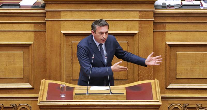 Μαντάς στη Βουλή για Παιδεία: “Πολιτική αποποινικοποίηση της αριστείας&quot; (βίντεο)