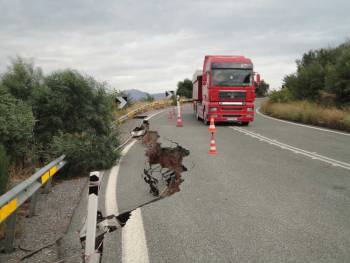 Θα φύγει  ο δρόμος