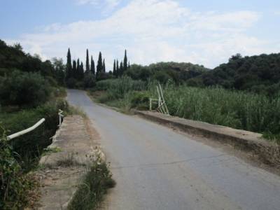 Τσακισμένο γεφύρι 