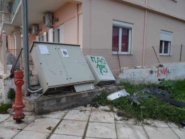 Τροχαίo &quot;τύφλωσε&quot; σηματοδότες στην Καλαμάτα