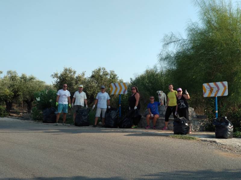 Εθελοντές καθάρισαν τους δρόμους για το &quot;Filiatra Run 2018&quot;