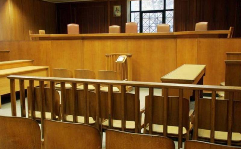 Κολωνός: Ενοχή της μητέρας του παιδιού για μαστροπεία και πορνογραφία με επιβαρυντική περίσταση ζήτησε η εισαγγελέας του ΜΟΔ