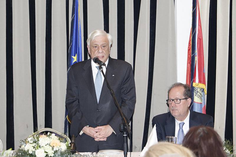 Μήνυμα Παυλόπουλου από Καλαμάτα: "Πρέπει να υπερβαίνουμε τα πάθη"