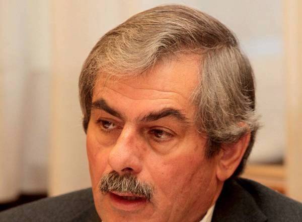 Πετράκος κατά Σκέρτσου για τις γερμανικές αποζημιώσεις