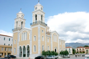 Ετοιμη για τον εορτασμό της Υπαπαντής η Καλαμάτα