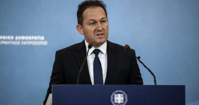 Στ. Πέτσας για Πρωτομαγιά: Δεν επιτρέπονται οι συναθροίσεις - Πρόστιμα για διαδηλωτές