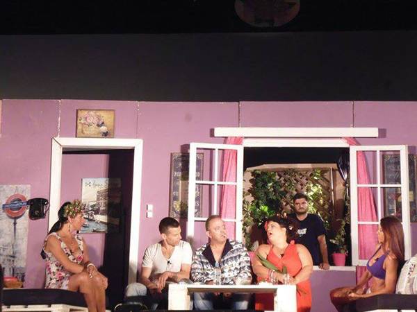 Ο Γιάννης Δρίτσας στις «Νοικοκυρές του Facebook»