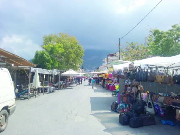 Ξεκίνησε το πανηγύρι στην Κυπαρισσία