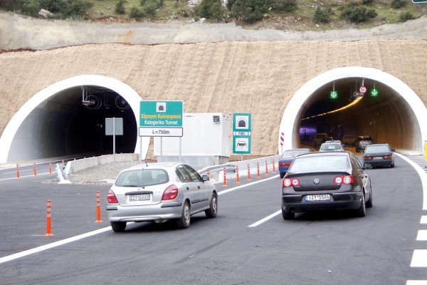 Κλειστός ο ένας κλάδος της σήραγγας Καλογερικού 