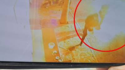 Κρήτη: Η στιγμή της έκρηξης της φωτοβολίδας στα χέρια του 33χρονου (βίντεο)