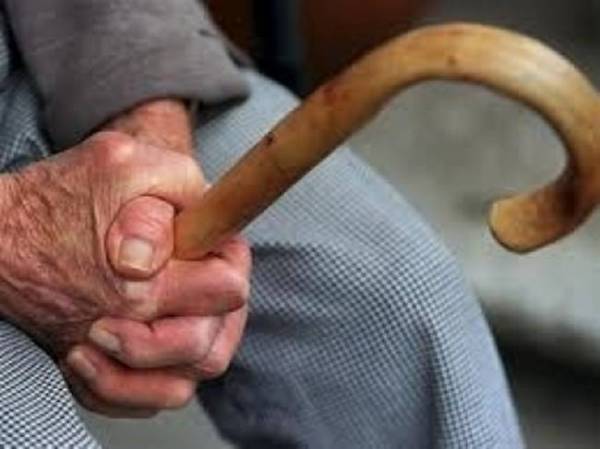 Λήστεψαν ηλικιωμένο στη Δαλαμανάρα Αργολίδας