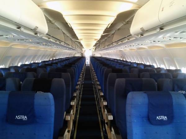 Πετράκος κατά Σπίρτζη για την αεροπορική σύνδεση Καλαμάτα - Θεσσαλονίκη