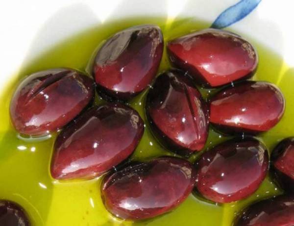 Ζήτημα πολιτικής τιμής η ΠΟΠ «Ελιά Καλαμάτας»