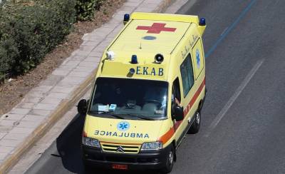 Βέροια: Παιδί ξέφυγε, βγήκε στο δρόμο και αμάξι πέρασε από πάνω του