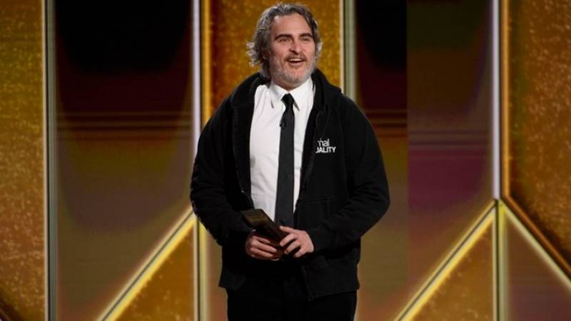 Χοακίν Φίνιξ: “Δεν θα επιβάλλω στο γιο μου τις πεποιθήσεις μου"