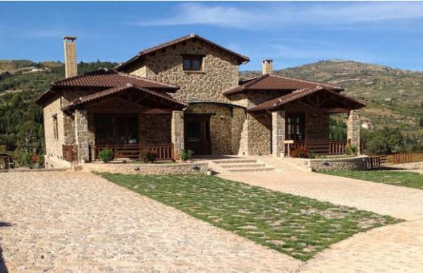 Τα τουριστικά ακίνητα ελπίδα για ανάκαμψη