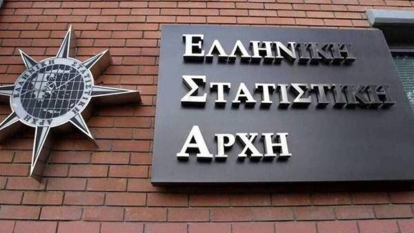 Η απογραφή καθορίζει τους αριθμούς αιρετών - Τι ισχύει για βουλευτικές έδρες, δημοτικά και περιφερειακά συμβούλια