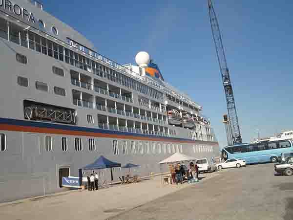 Θα ξόδευαν πιο πολλά για τοπικά προϊόντα οι τουρίστες, εάν τα έβρισκαν πιο εύκολα