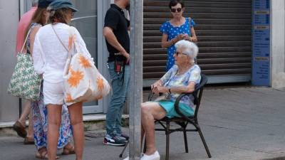 Γαλλία: 750.000 ηλικιωμένοι βρίσκονται σε κατάσταση «κοινωνικού θανάτου»