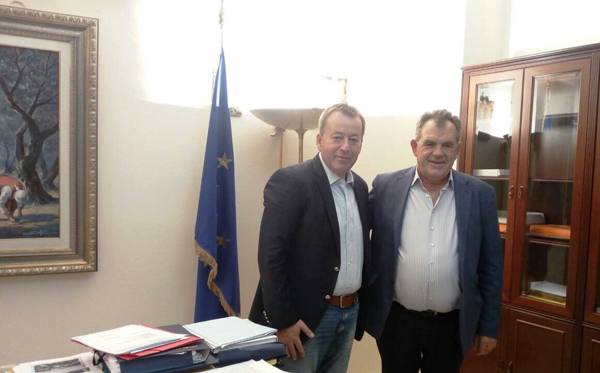 Με τον Κόκκαλη συναντήθηκε ο Τσώνης