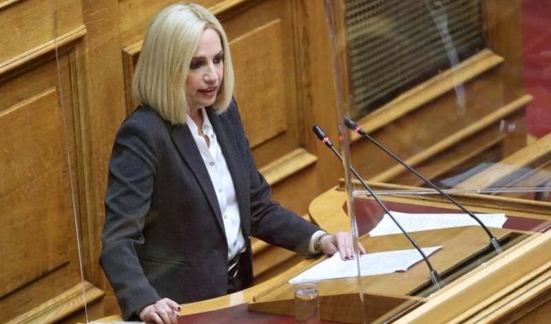 Γεννηματά: Το νομοσχέδιο για την συνεπιμέλεια αποτελεί απορρύθμιση του Οικογενειακού Δικαίου