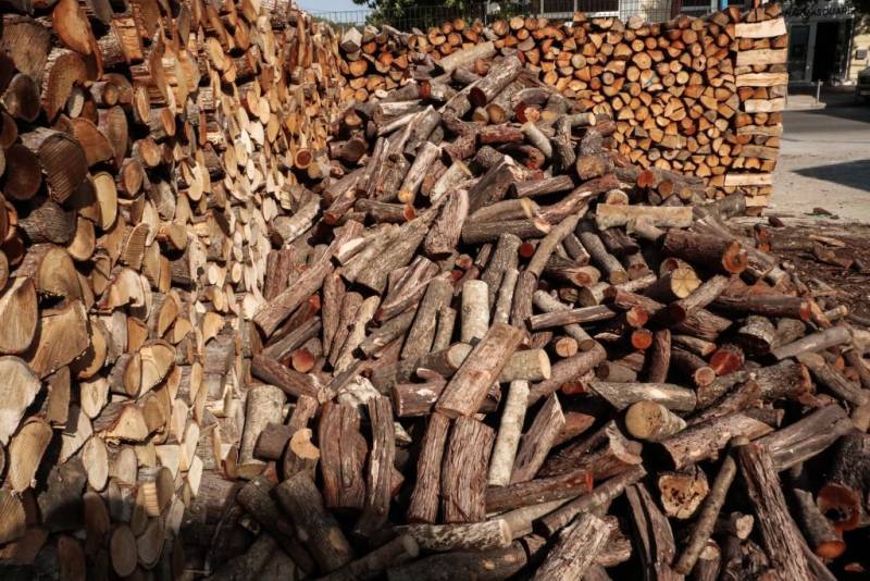 Κατά 40% η αύξηση φέτος στα καυσόξυλα (βίντεο)