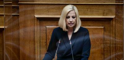 Φώφη Γεννηματά: Ναι στον εμβολιασμό όχι στον διχασμό