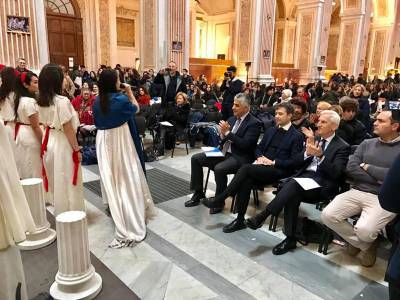 Ο Καφαντάρης στη Νάπολη σε εκδηλώσεις για την Ημέρα Ελληνικής Γλώσσας