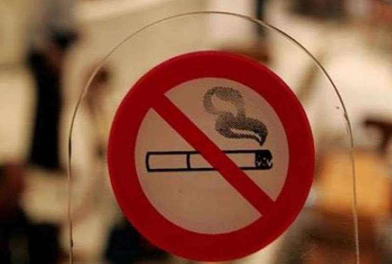 Η αυτονόητη εφαρμογή του αντικαπνιστικού νόμου
