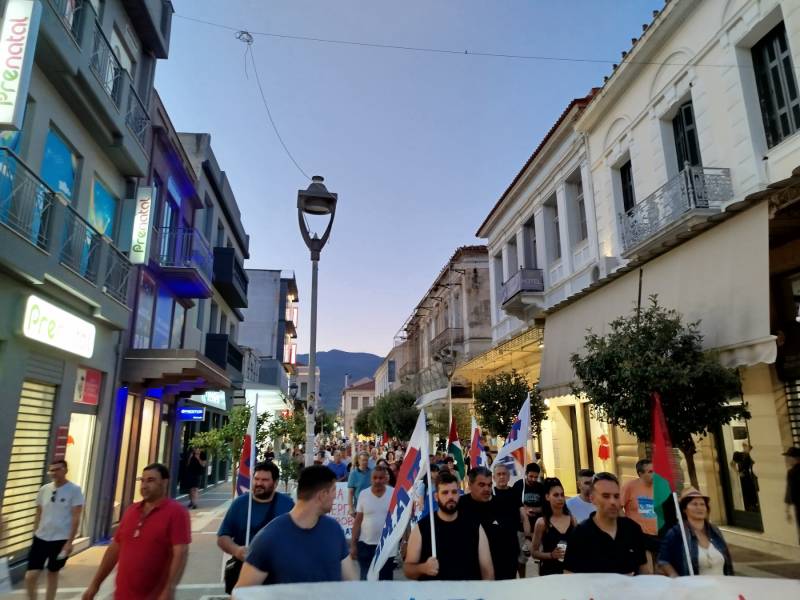 Αντιπολεμική συγκέντρωση και πορεία έγινε στην Καλαμάτα